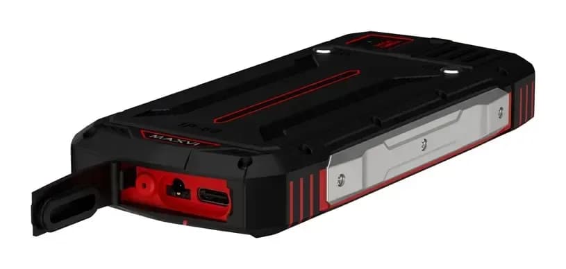Мобильный телефон Maxvi R10 (красный)
