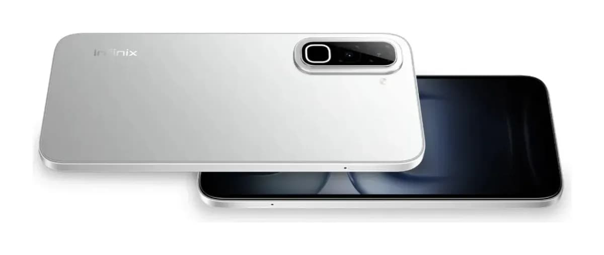 Смартфон Infinix Hot 70 8GB/128GB (серебристый)