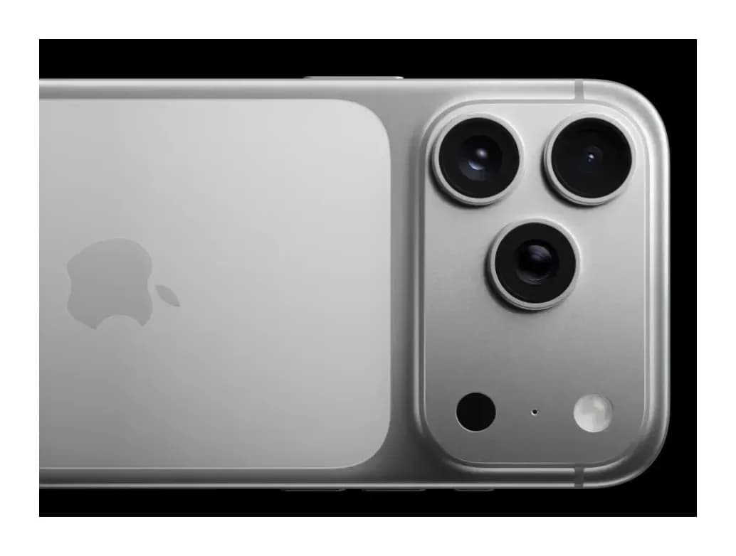 Смартфон Apple iPhone 17 Pro 256GB (космический оранжевый)