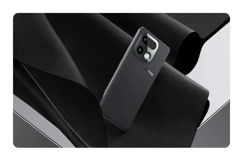 Смартфон Realme 16 Pro+ 12GB/512GB (серый)